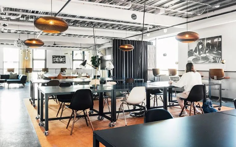 The Cloud Room is a 5,017-square-foot coworking space designed by Graham Baba Architects in Seattle. (Rafael Soldi)