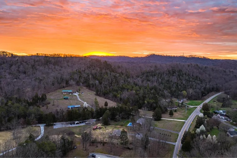 Land in East Powell neighborhood in Knox county TN